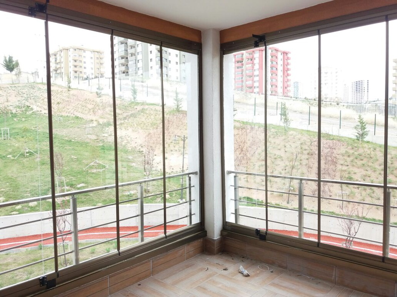 ulucay cam balkon resimler 1345.jpg